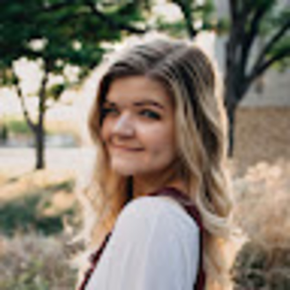 Meet your Posher, Kylee
